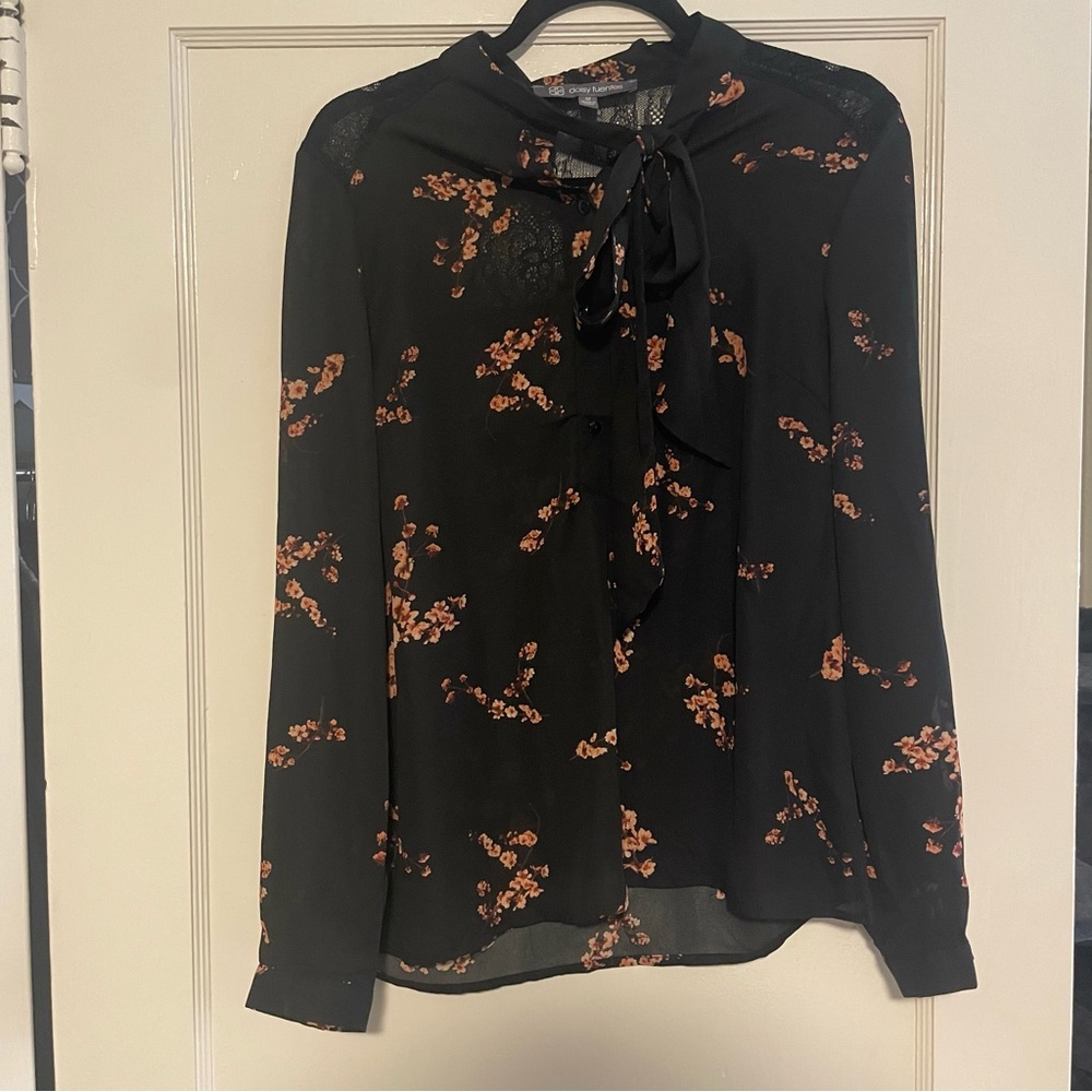 Womens Daisy Fuentes Bow Black Blouse Lace Black